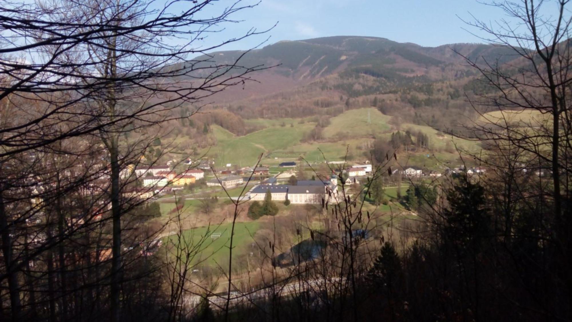 Apartman Loucna Nad Desnou Luaran gambar