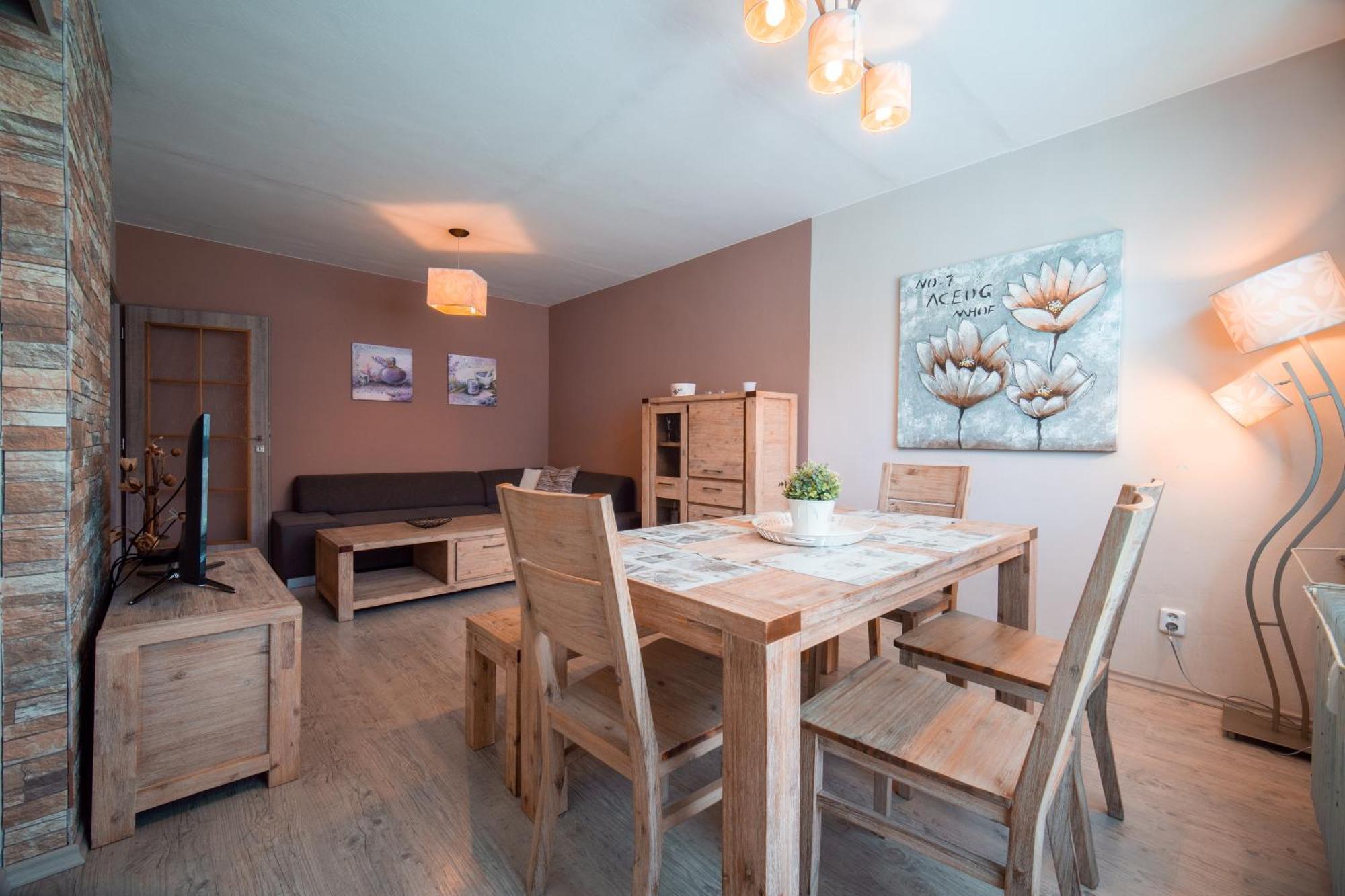 Apartman Loucna Nad Desnou Luaran gambar