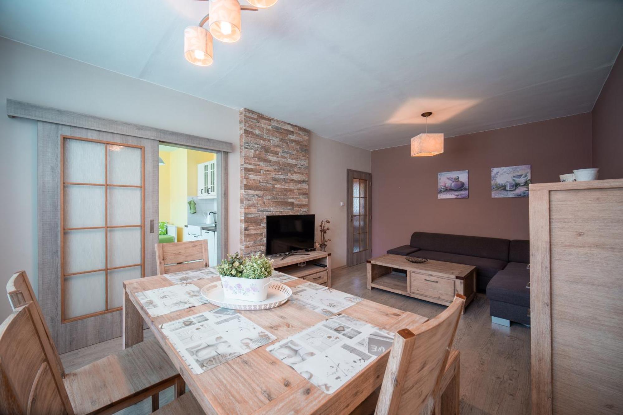 Apartman Loucna Nad Desnou Luaran gambar